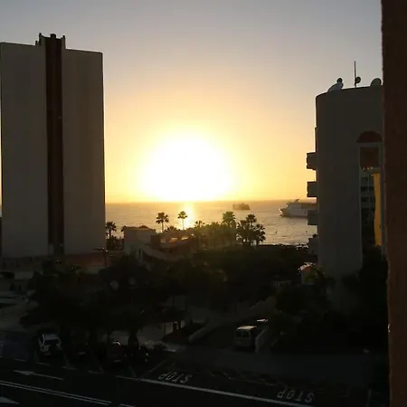 Soleado Y Flamante En Cristianos De Membrillosuites شقة *