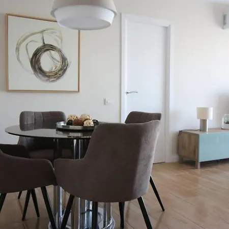 Soleado Y Flamante En Cristianos De Membrillosuites شقة