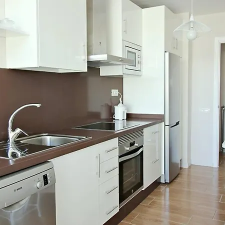 Soleado Y Flamante En Cristianos De Membrillosuites * لوس كريستيانوس